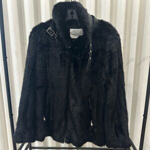 Zara Women’s Faux Fur Coat Size S
